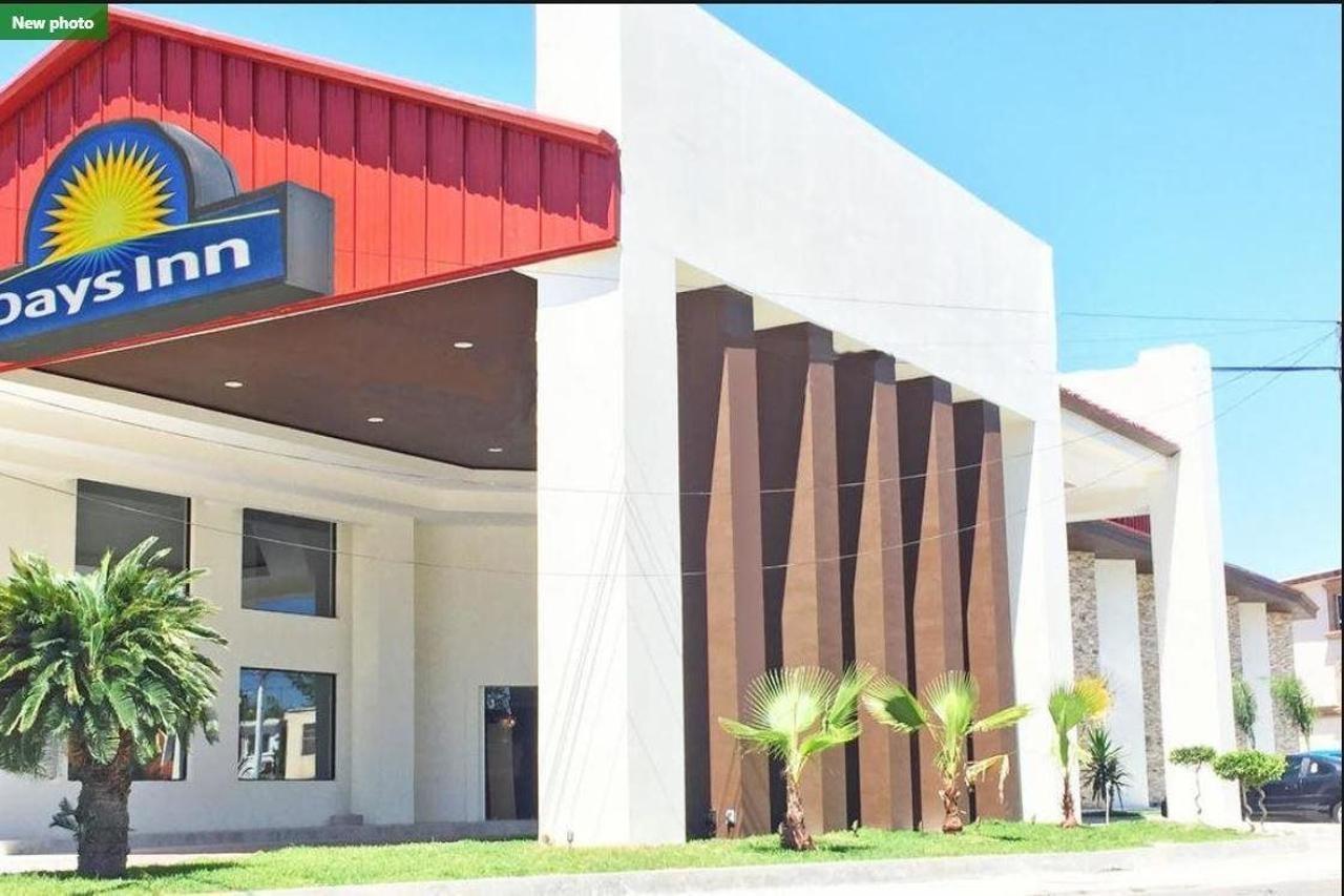 Days Inn By Wyndham פיידראס נגראס מראה חיצוני תמונה